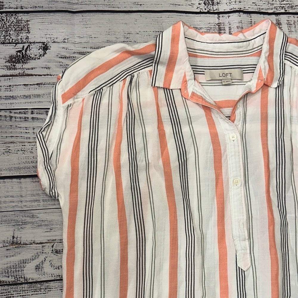 LOFT Coral and White Striped Top Sz. M - Picture 4 of 8